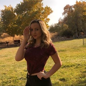 Meet your Posher, Ava